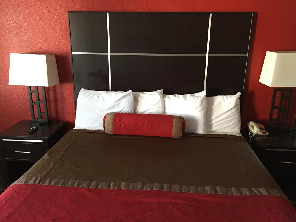Harbor Inn & Suites Oceanside Bilik gambar